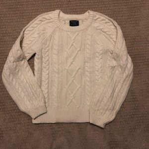 Abercrombie & Fitch cream cable knit sweater 🤍 size s